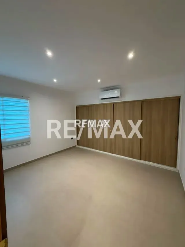 Casa en Venta Villa Ciudad 2000 Av. Milagro Norte - 11