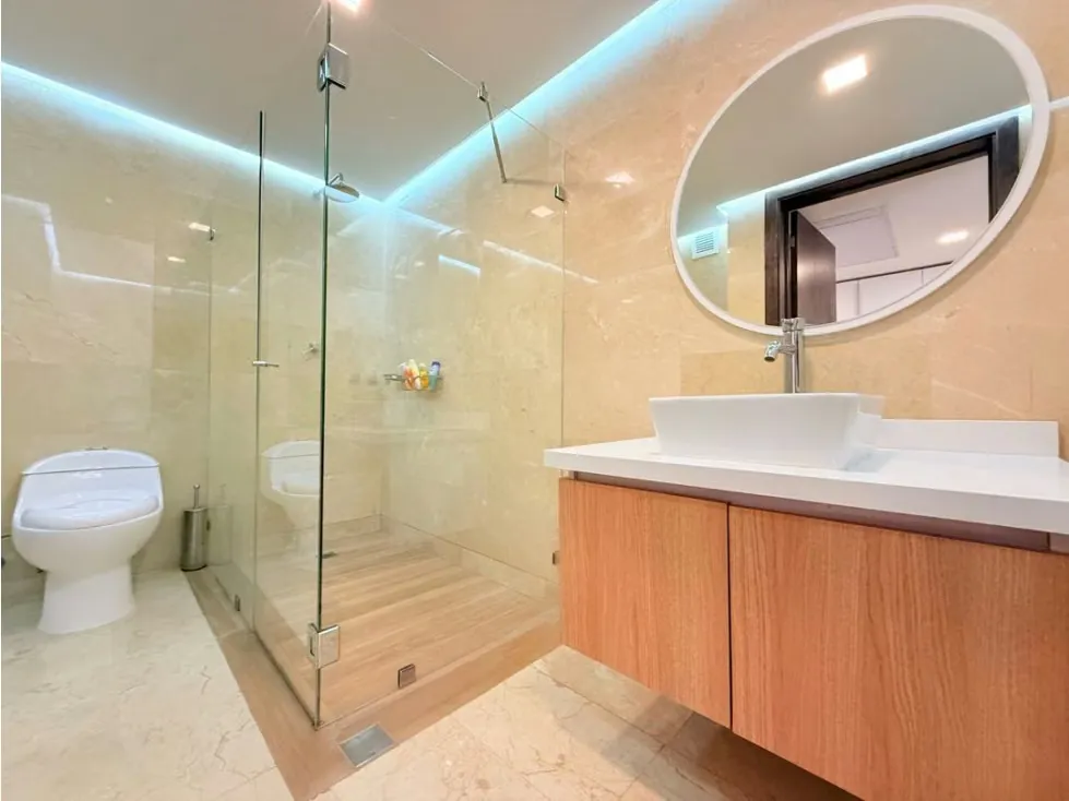 Se vende PH TRIPLEX 573m2 4H/5B/6P Los Naranjos de las Mercedes - 17