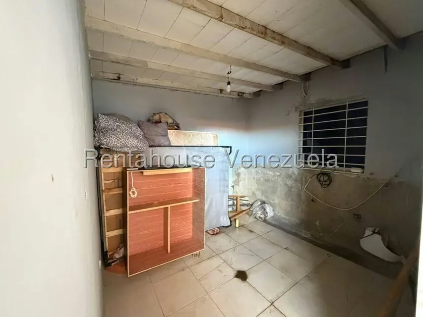 Casa (Duplex) en Venta en Ave Intercomunal, Lara - 23