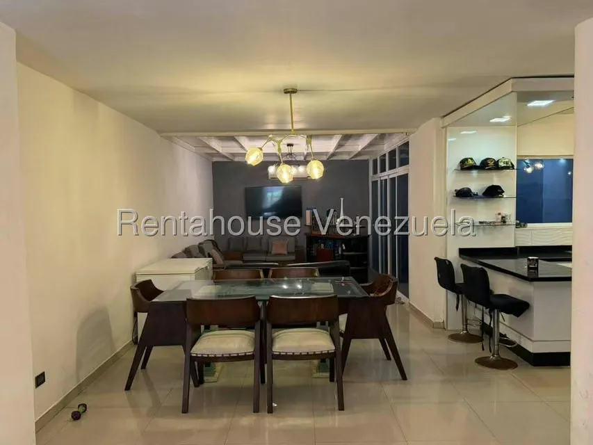 Casa (Duplex) en Venta en Ave Intercomunal, Lara - 5