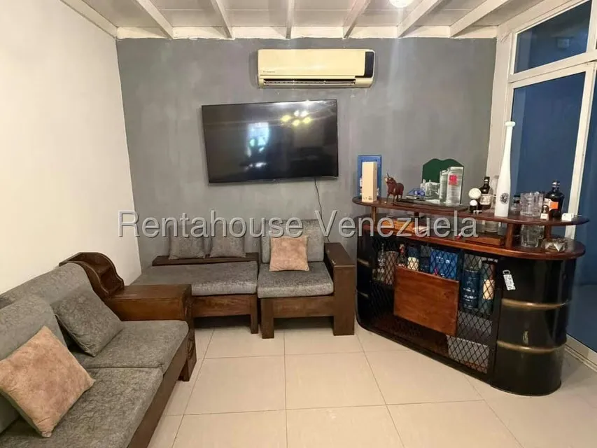 Casa (Duplex) en Venta en Ave Intercomunal, Lara - 7