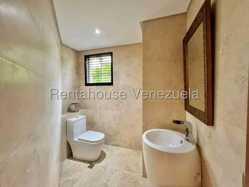 Apartamento (1 Nivel) en Venta en Colinas de Valle Arriba, Distrito Metropolitano - 20