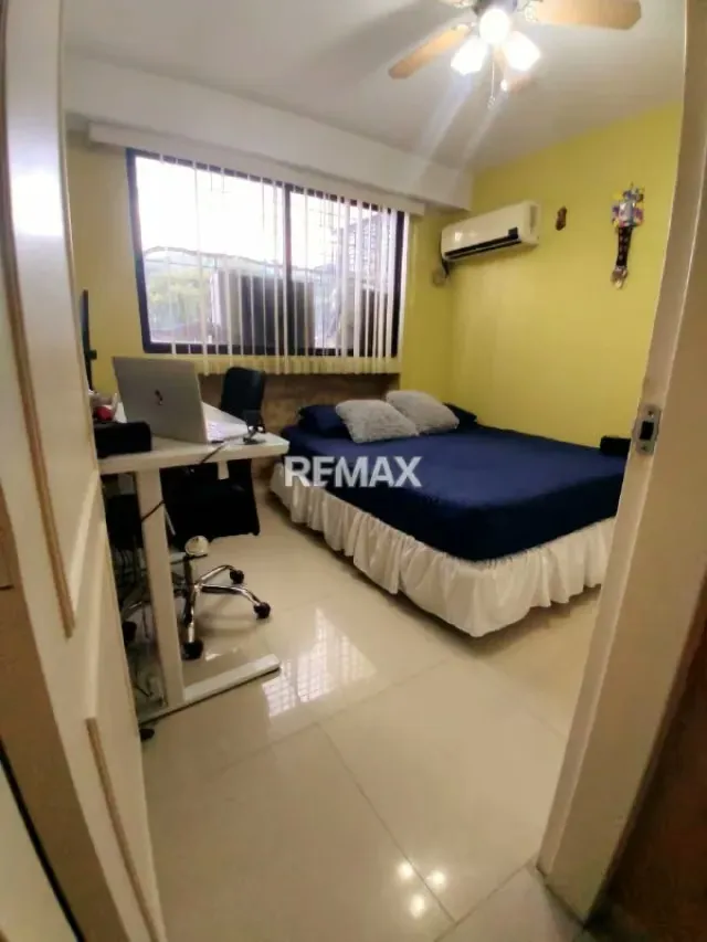 En Venta Bello Apartamento en Resd Sonesta los Mangos - 11