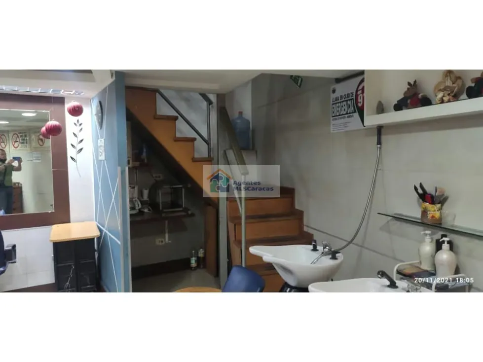 Vendo local 33 m2 planta baja y 20 m2 mezzanina, El Paraíso 8828 - 2