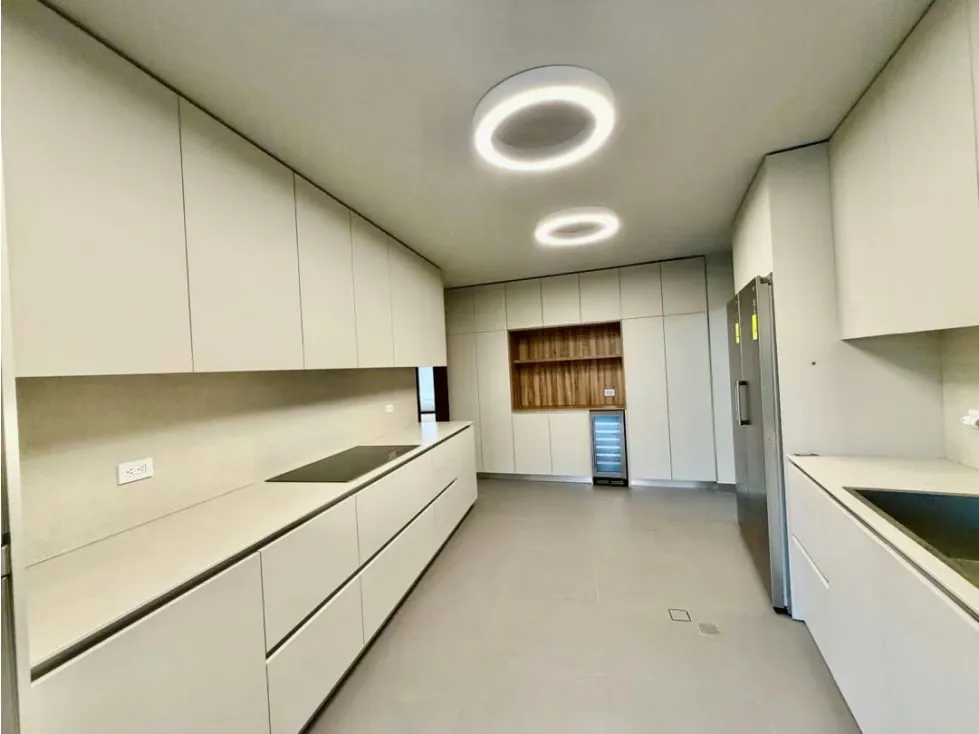 Se alquila apto 260m2 3h+s+Ch/5b/4p Colinas de Valle Arriba - 12