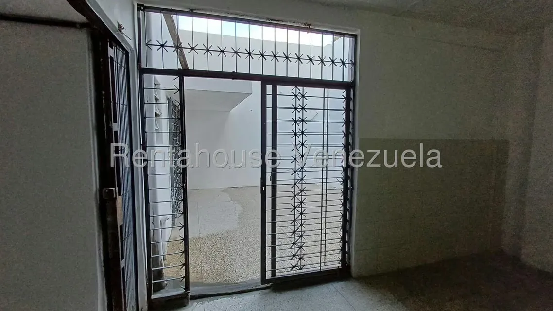 Local Comercial en Alquiler en Prado de Maria, Distrito Metropolitano - 34