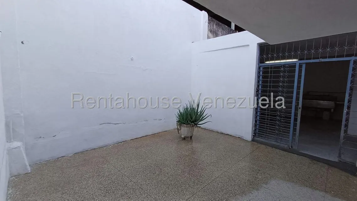 Local Comercial en Alquiler en Prado de Maria, Distrito Metropolitano - 36