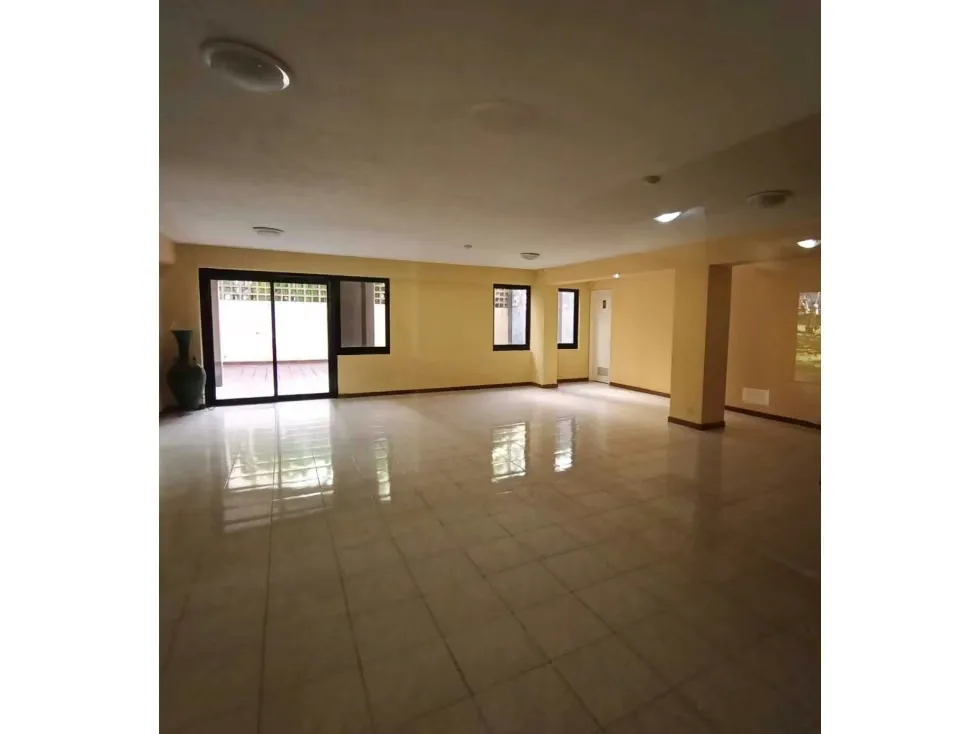 Vendo apartamento 150m2 Urb. Miranda 0669 - 8