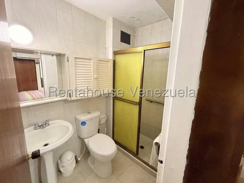 Apartamento (1 Nivel) en Venta en Parroquia Catedral, Lara - 23