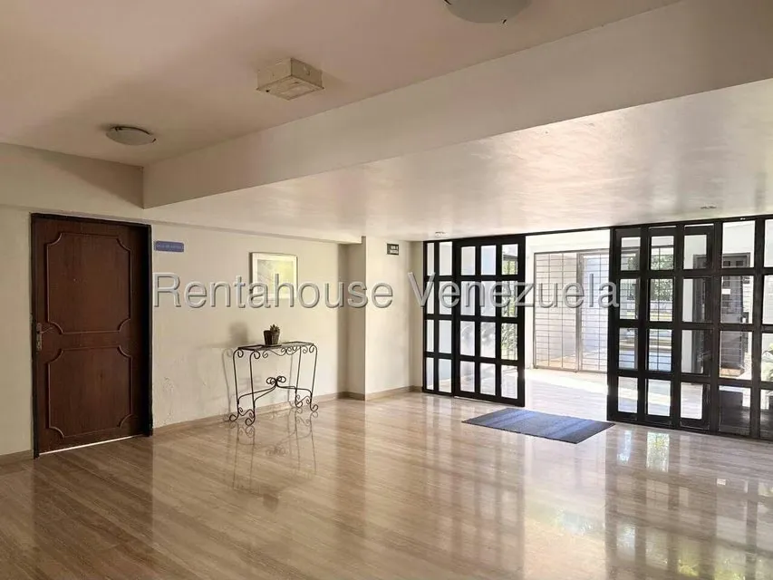 Apartamento (1 Nivel) en Venta en Parroquia Catedral, Lara - 6