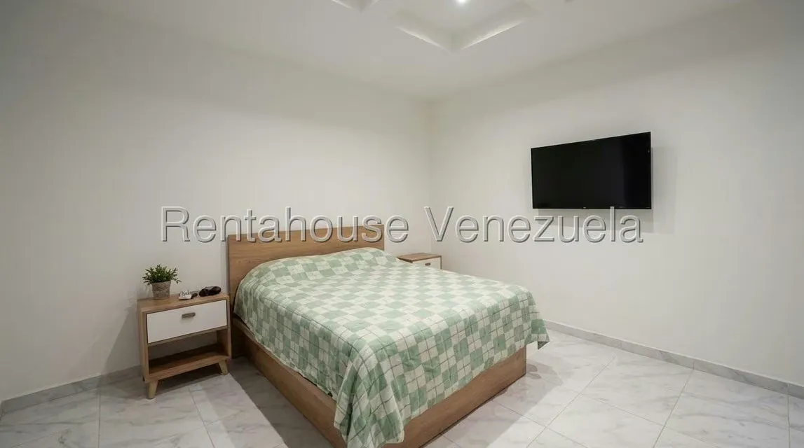Apartamento (1 Nivel) en Alquiler en San Bernardino, Distrito Metropolitano - 9
