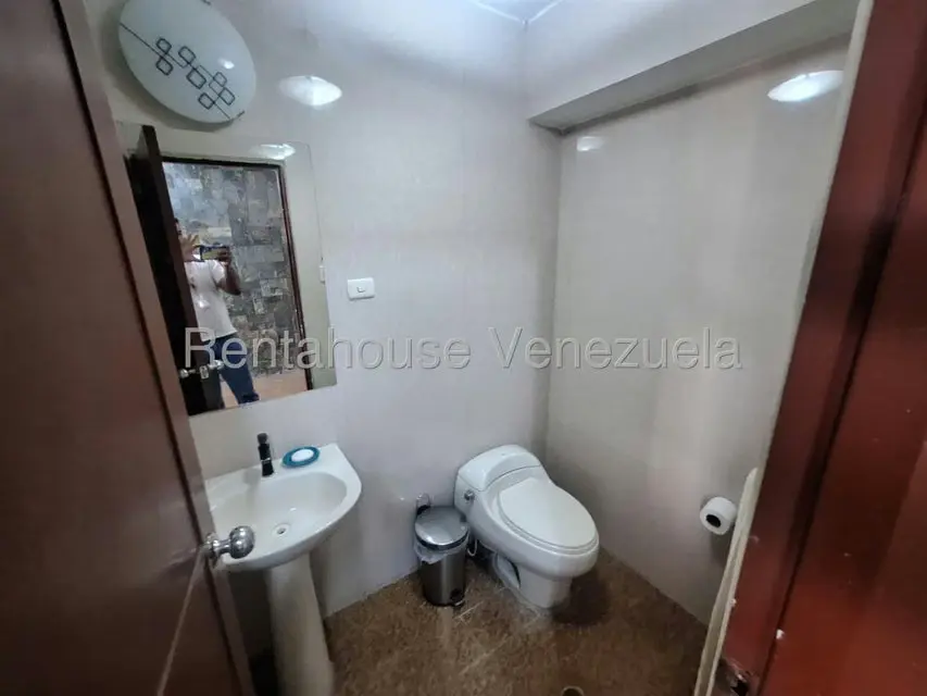 Apartamento (1 Nivel) en Venta en Centro, Lara - 25