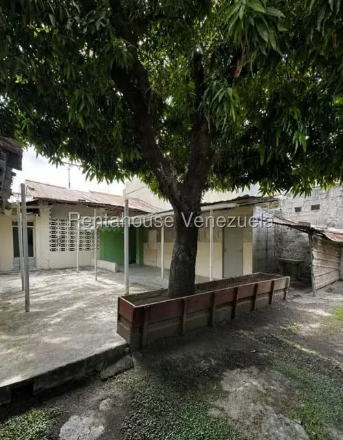 Terreno (Comercial) en Venta en Avenida Miranda, Aragua - 5