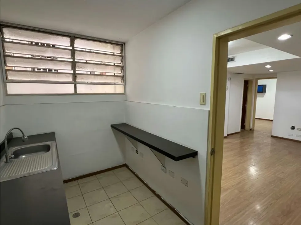 En Alquiler Oficina 55m2 en El Rosal. Chacao - Caracas - 7