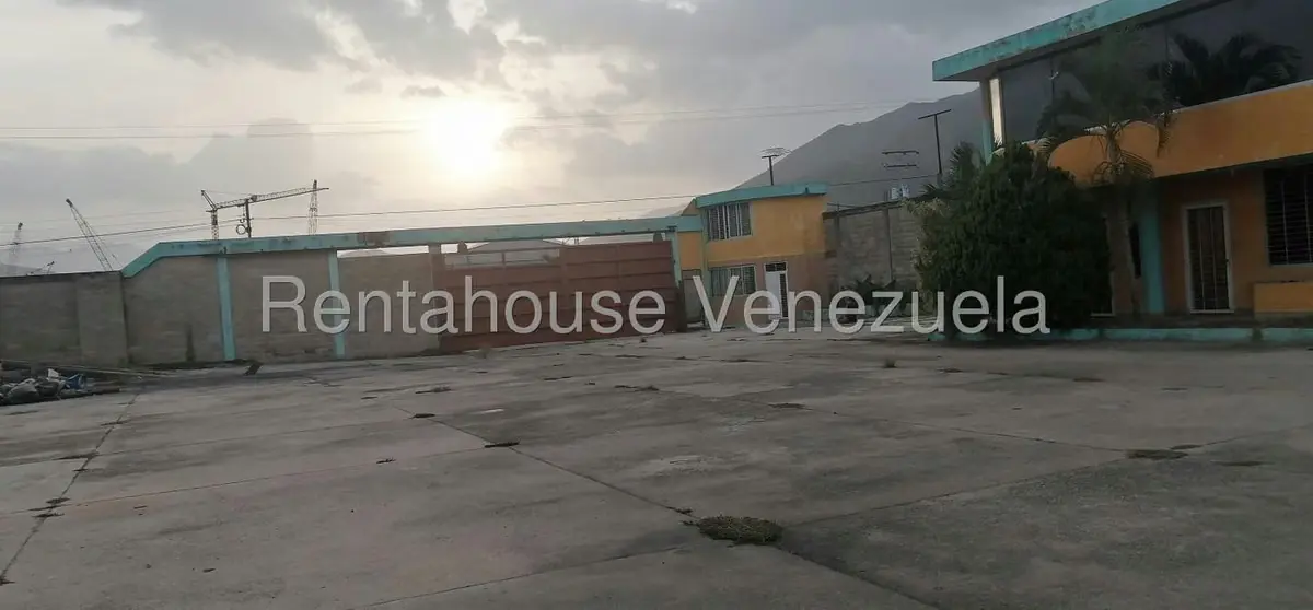 Terreno (Comercial) en Alquiler en Monteserino, Carabobo - 32