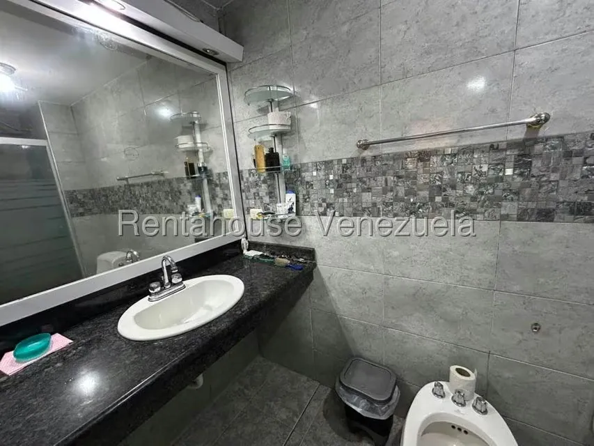 Apartamento (1 Nivel) en Venta en Centro, Lara - 23