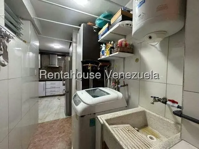 Apartamento (1 Nivel) en Venta en Centro, Lara - 27