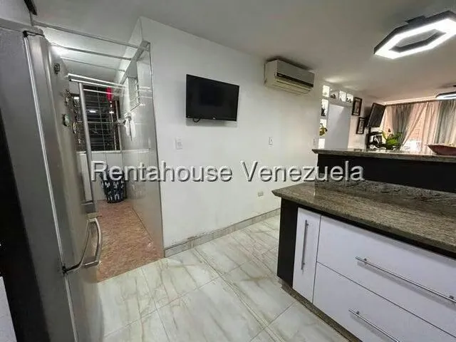 Apartamento (1 Nivel) en Venta en Centro, Lara - 29
