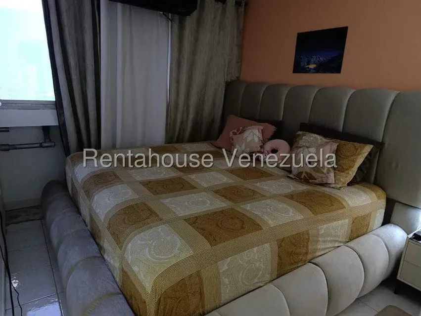 Apartamento (1 Nivel) en Venta en Parque Central, Distrito Metropolitano - 15