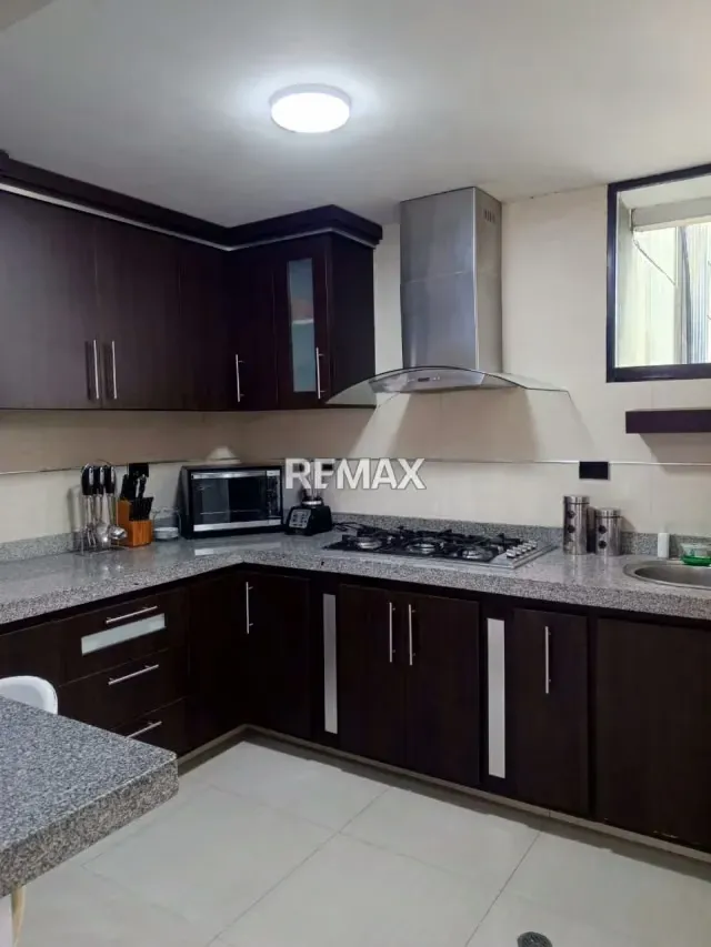 En venta apartamento Amoblado en residencias Carolina las Acacias - 8