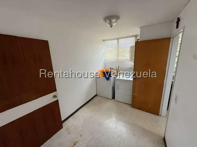 Apartamento (1 Nivel) en Venta en San Roman, Distrito Metropolitano - 23