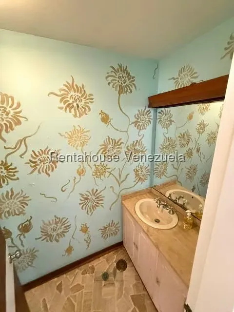 Apartamento (1 Nivel) en Venta en San Roman, Distrito Metropolitano - 4