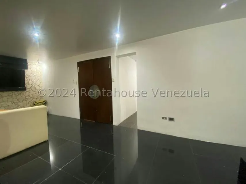 Casa (Multipes Niveles) en Venta en Colinas de Vista Alegre, Distrito Metropolitano - 60