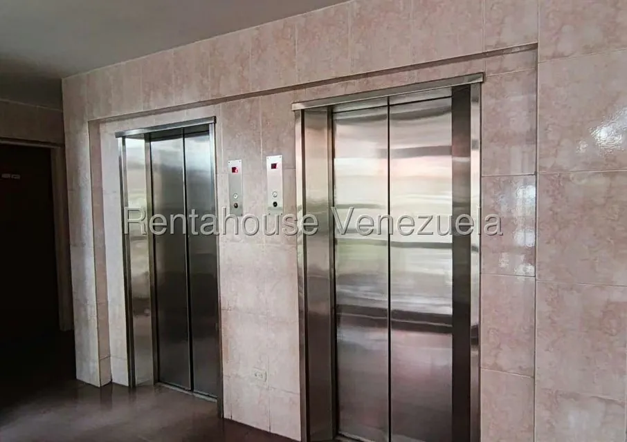 Apartamento (1 Nivel) en Venta en El Paraiso, Distrito Metropolitano - 13
