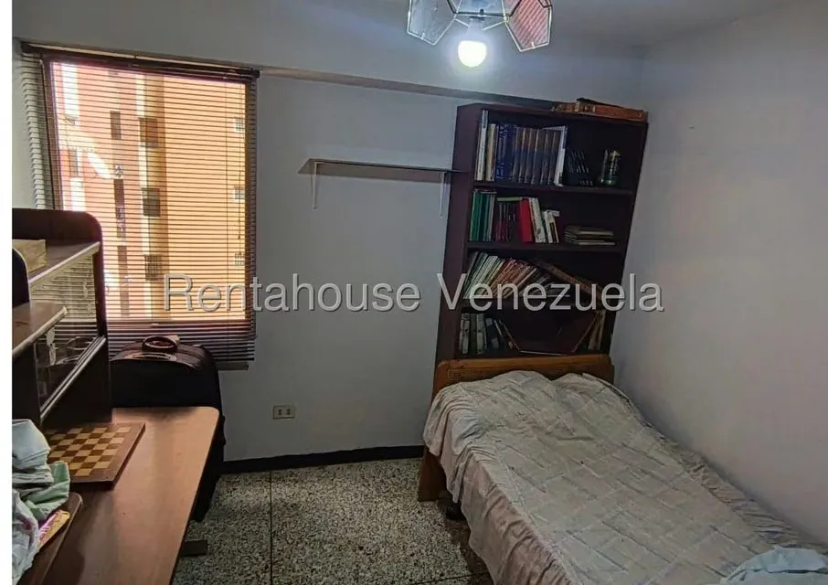 Apartamento (1 Nivel) en Venta en El Paraiso, Distrito Metropolitano - 10