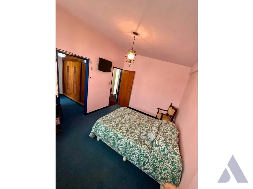 Se vende casa para actualizar 235m2 San Antonio de los Altos 9357 - 8