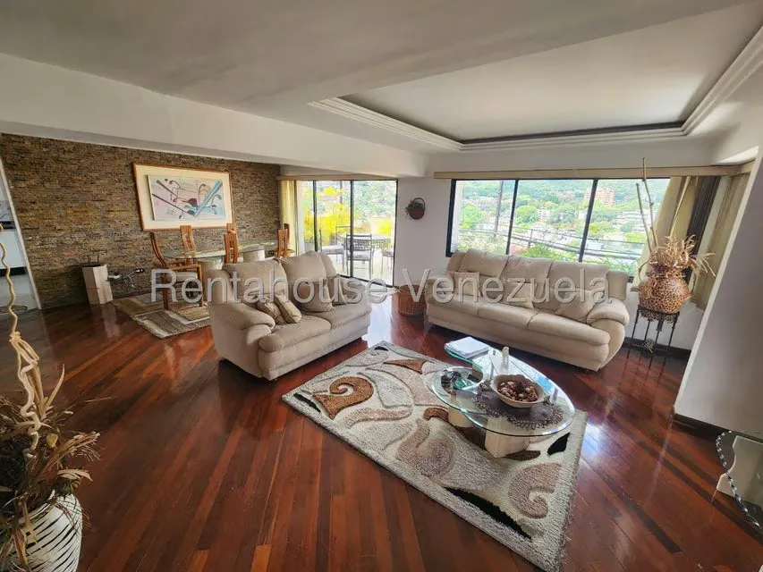 Apartamento (Penthouse) en Venta en La Florida, Distrito Metropolitano - 3