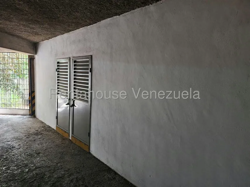 Apartamento (Penthouse) en Venta en La Florida, Distrito Metropolitano - 21