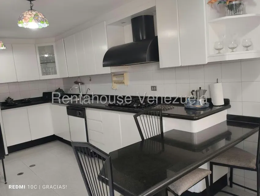 Apartamento (Penthouse) en Venta en La Florida, Distrito Metropolitano - 6