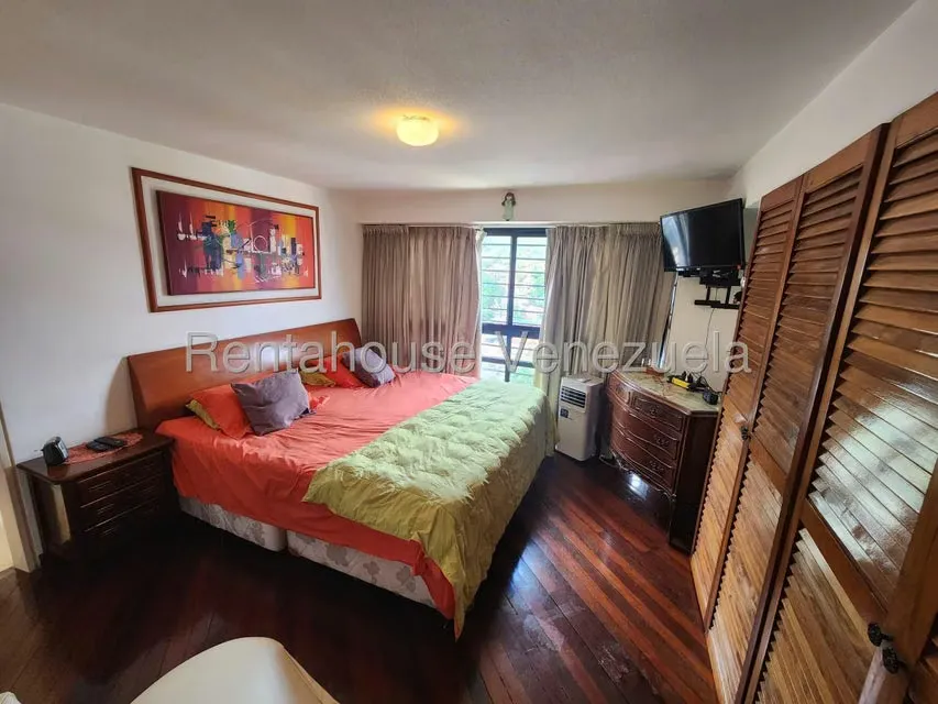 Apartamento (Penthouse) en Venta en La Florida, Distrito Metropolitano - 10