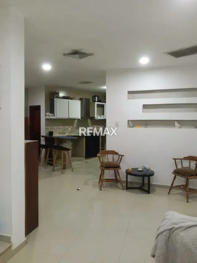 VENTA CASA EN ESQUINA SIERRA MAESTRA - 8