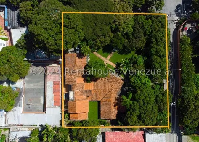Terreno (Residencial) en Venta en Los Chorros, Distrito Metropolitano - 2