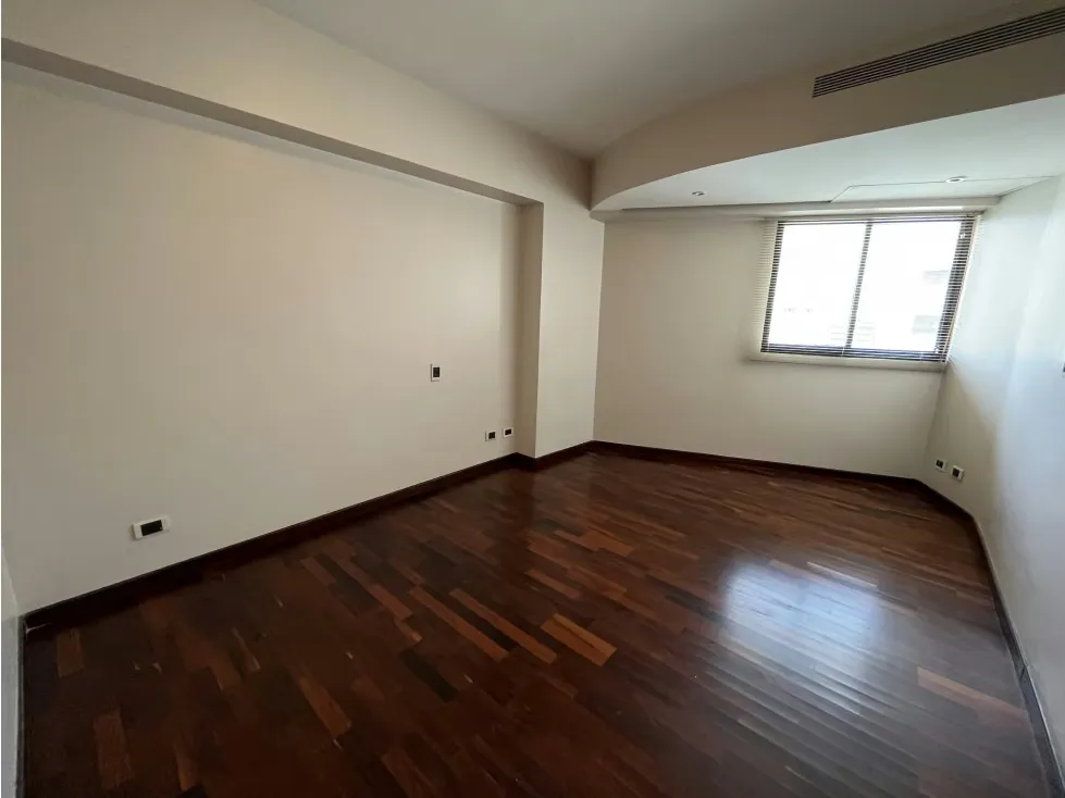 Se vende PH 540m2 Santa Eduvigis 7717 - 12