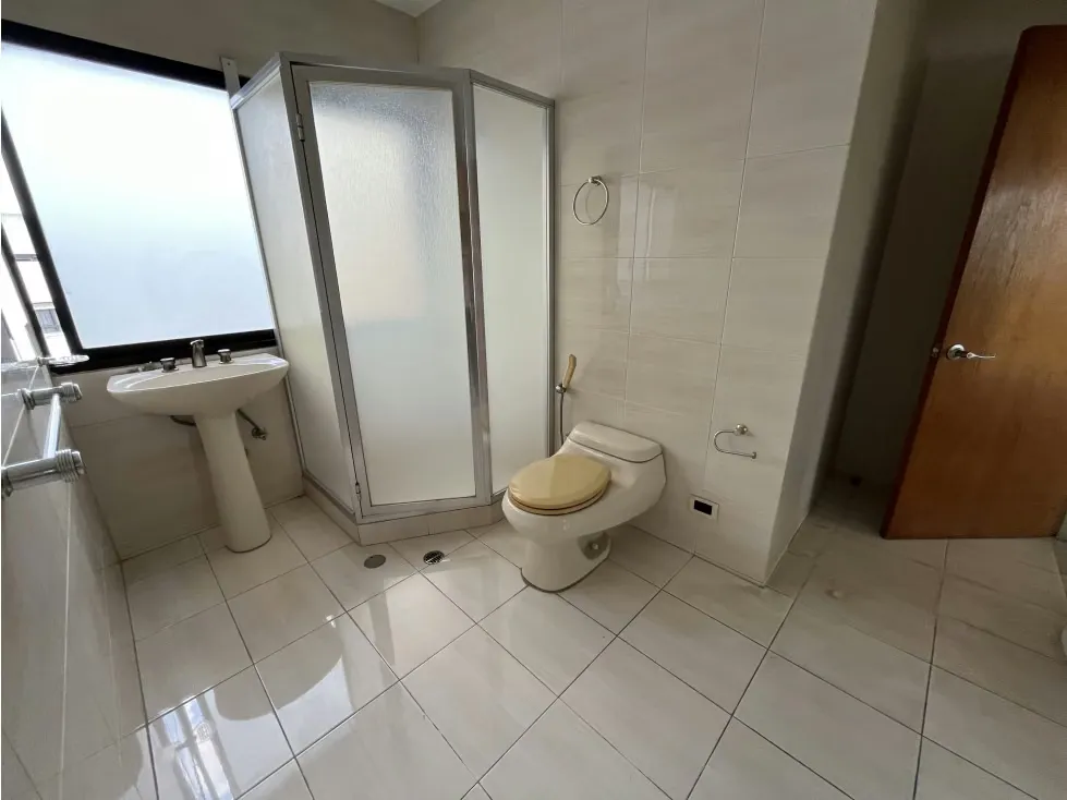 Se vende PH 540m2 Santa Eduvigis 7717 - 24