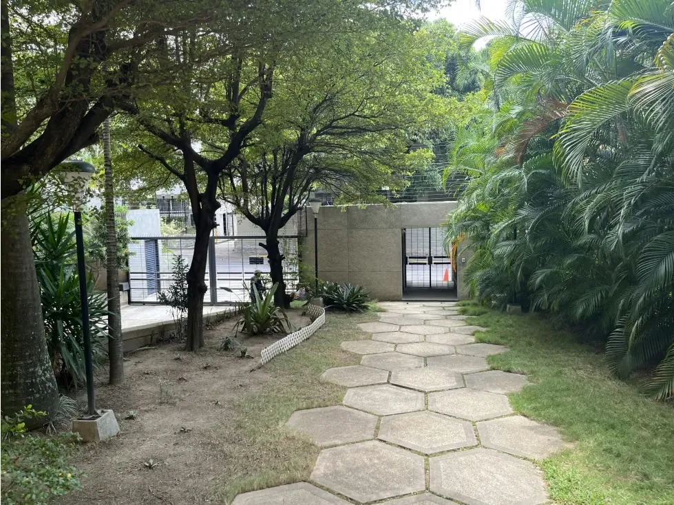 Se vende PH 540m2 Santa Eduvigis 7717 - 28