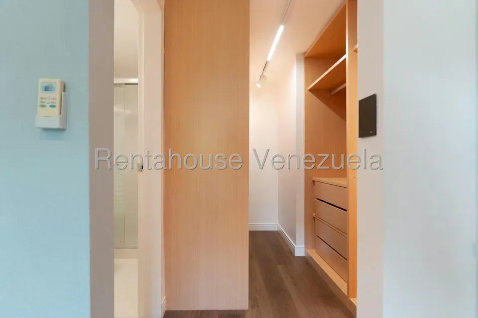 Apartamento (Penthouse) en Venta en La Alameda, Distrito Metropolitano - 36