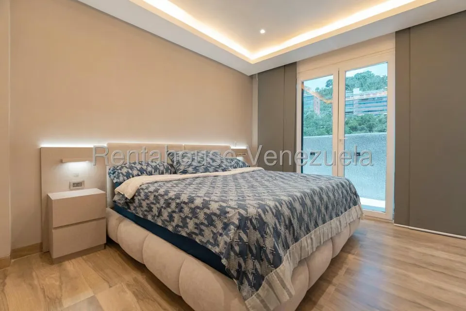 Apartamento (Penthouse) en Venta en La Alameda, Distrito Metropolitano - 38