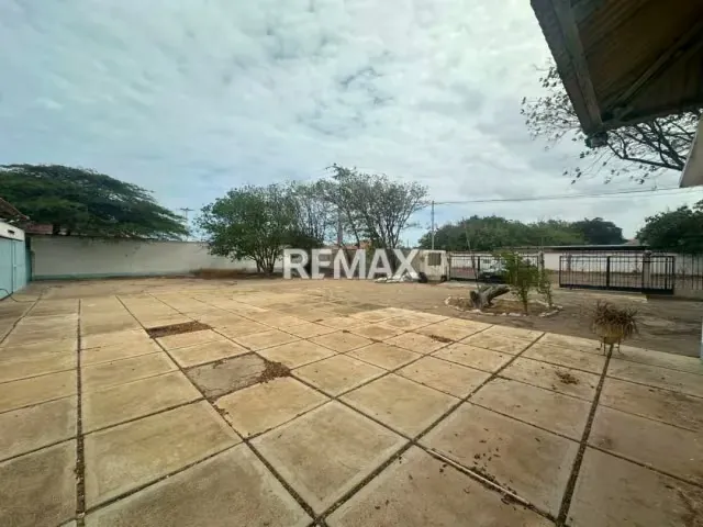 Casa en Venta, Urbanización Zarabon. - 12