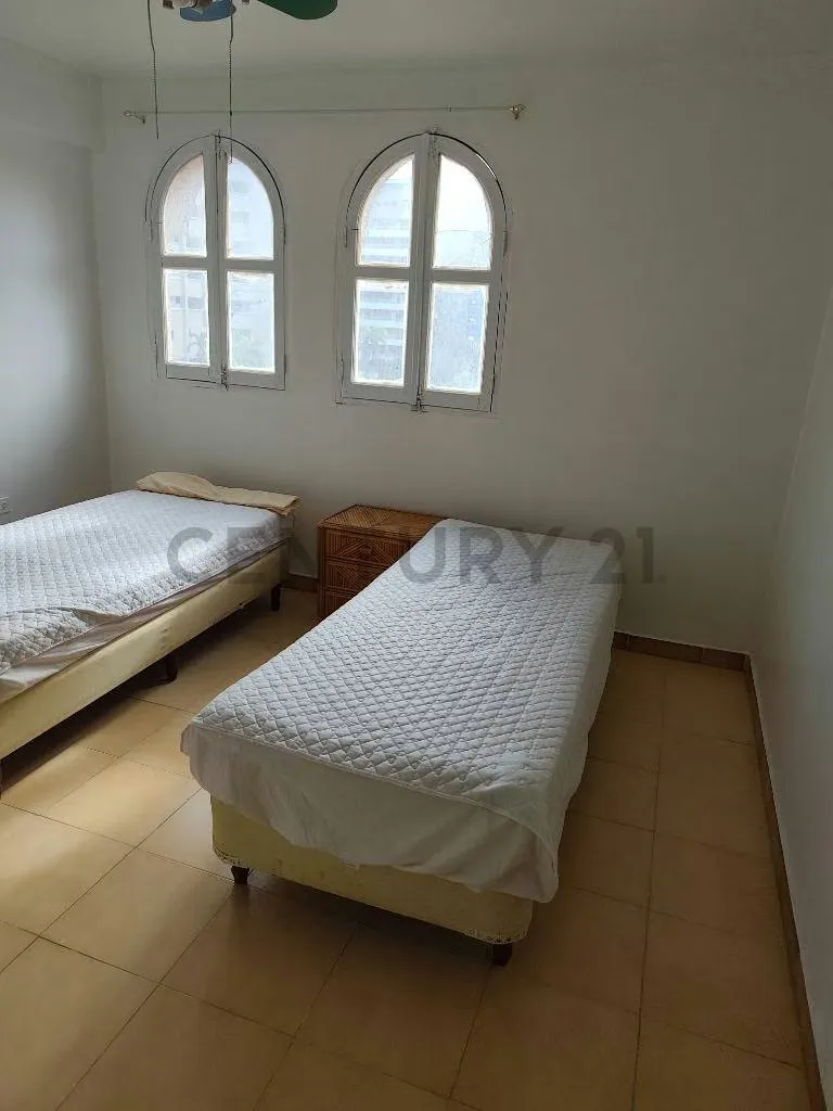 SE VENDE THOWHOUSE EN COSTA AZUL - 16