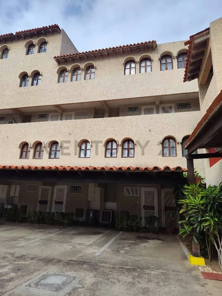SE VENDE THOWHOUSE EN COSTA AZUL - 19