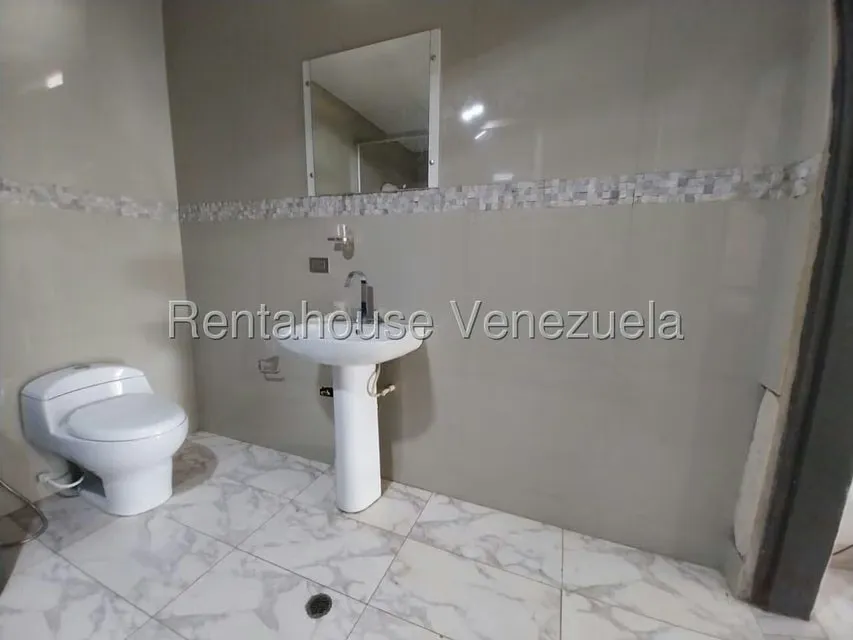Casa (Duplex) en Venta en Flor Amarillo, Carabobo - 17