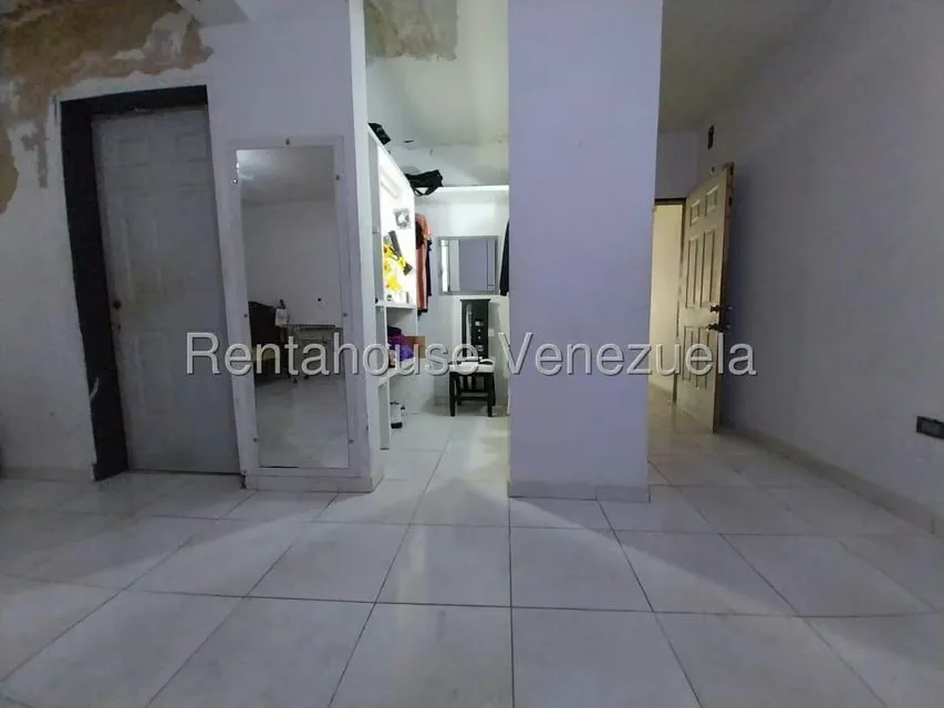 Casa (Duplex) en Venta en Flor Amarillo, Carabobo - 23