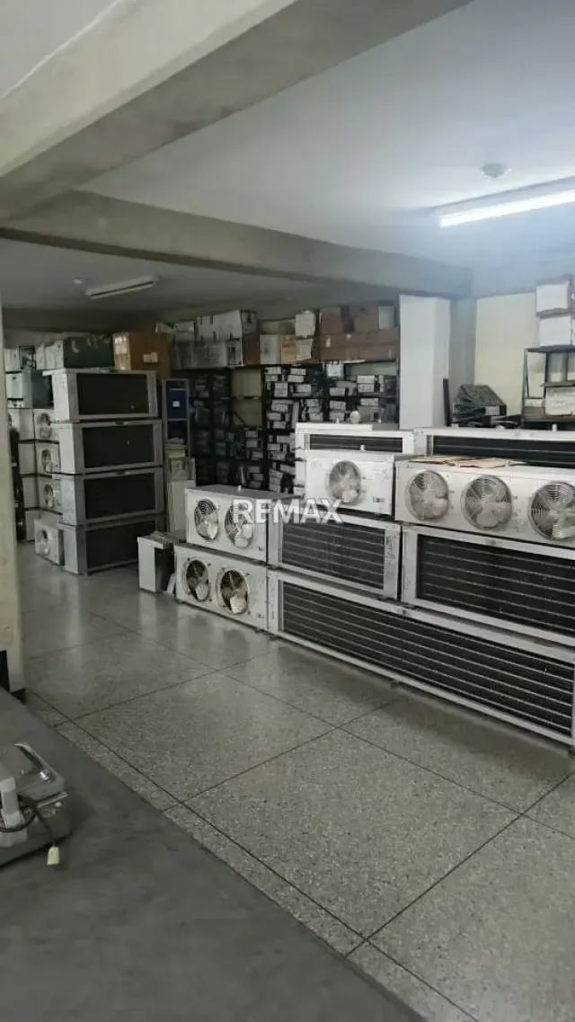Local Comercial en Alquiler Av. Andres Bello con carrera 32, zona Centro – Barquisimeto - 7