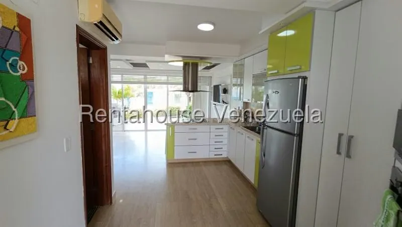Townhouse (Duplex) en Venta en Puerto Encantado, Miranda - 11