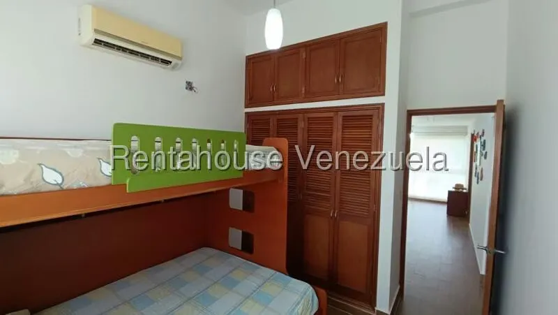 Townhouse (Duplex) en Venta en Puerto Encantado, Miranda - 26