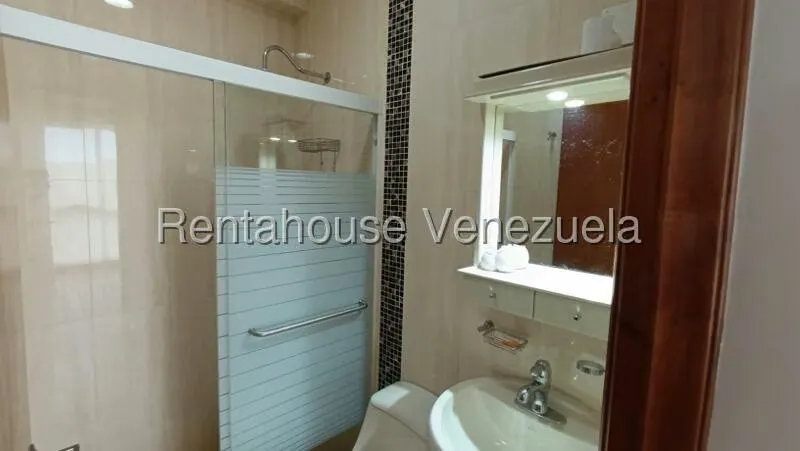 Townhouse (Duplex) en Venta en Puerto Encantado, Miranda - 27